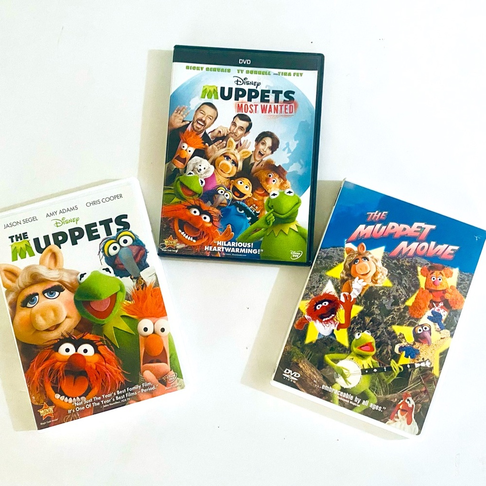 THE MUPPETS SHOW (2) & The MUPPETS  TAKE MANHATTAN * Spotless * No Offers